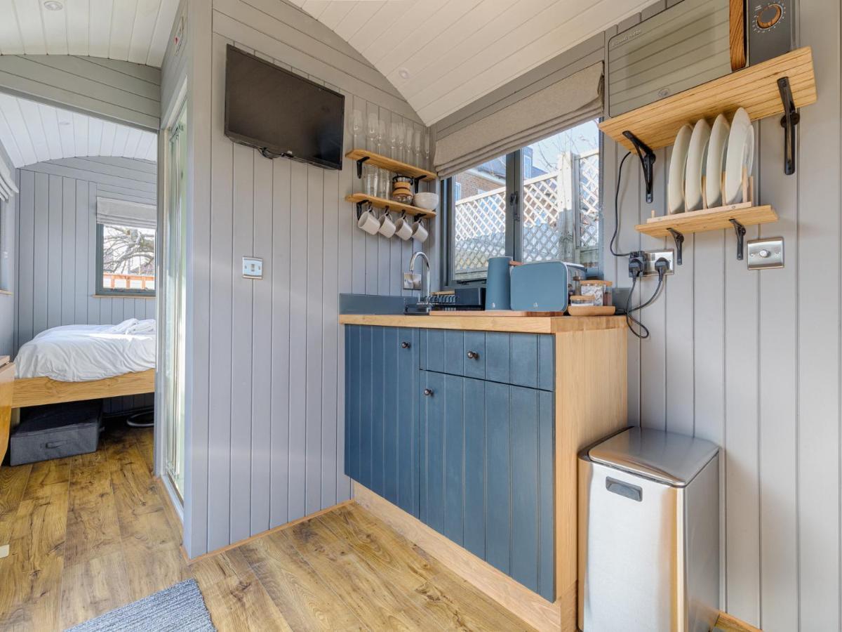 Pass The Keys Whitstable Shepherds Hut Minutes From The Harbour Exteriér fotografie