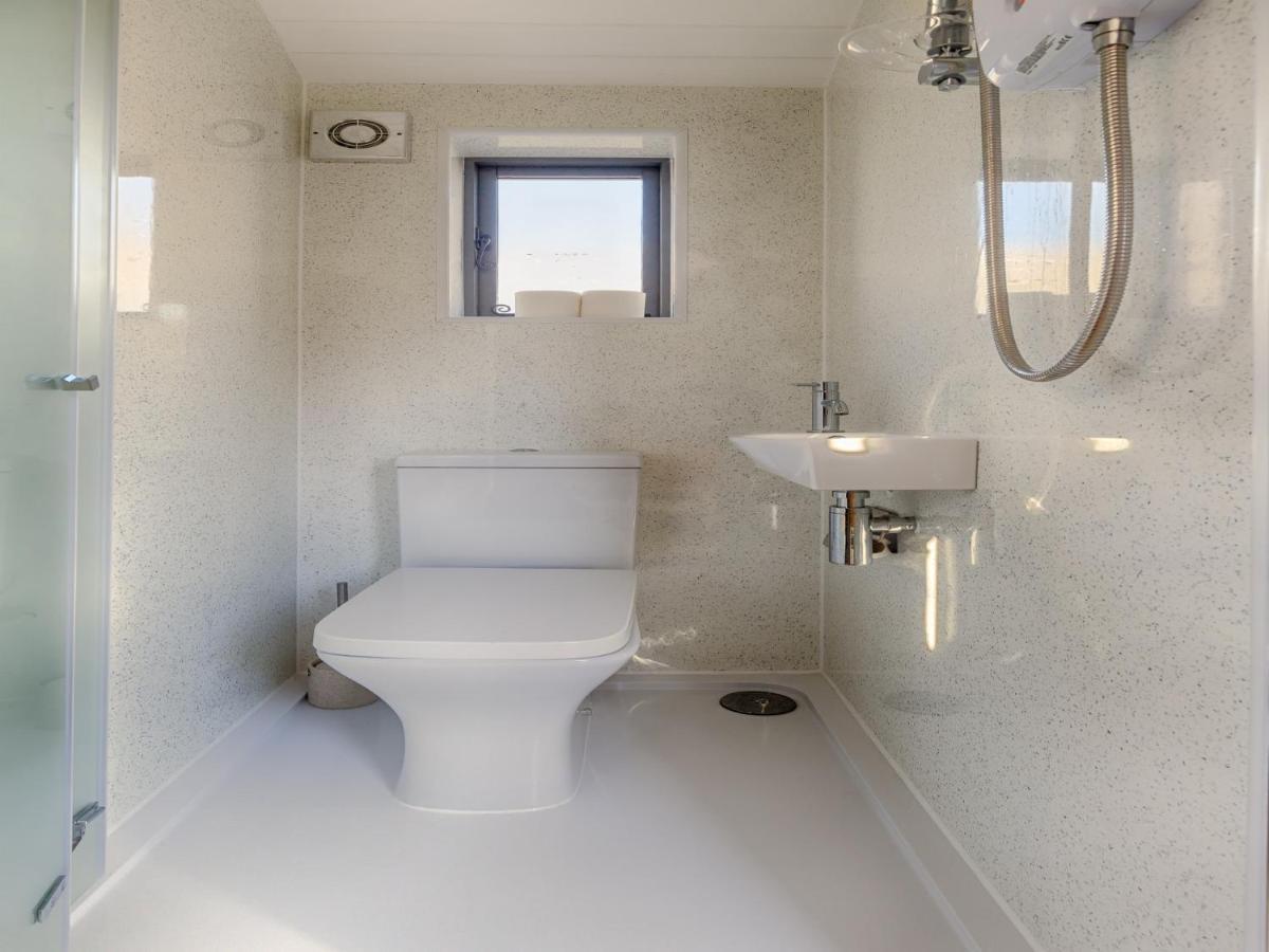 Pass The Keys Whitstable Shepherds Hut Minutes From The Harbour Exteriér fotografie