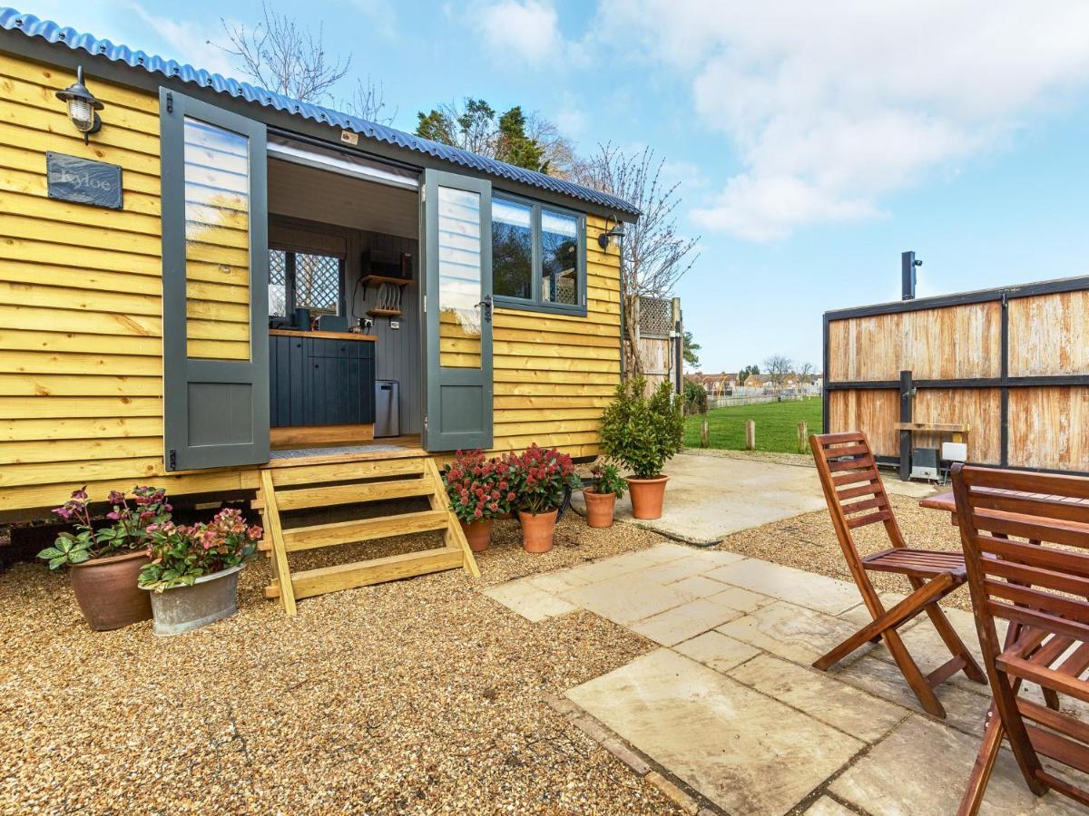 Pass The Keys Whitstable Shepherds Hut Minutes From The Harbour Exteriér fotografie